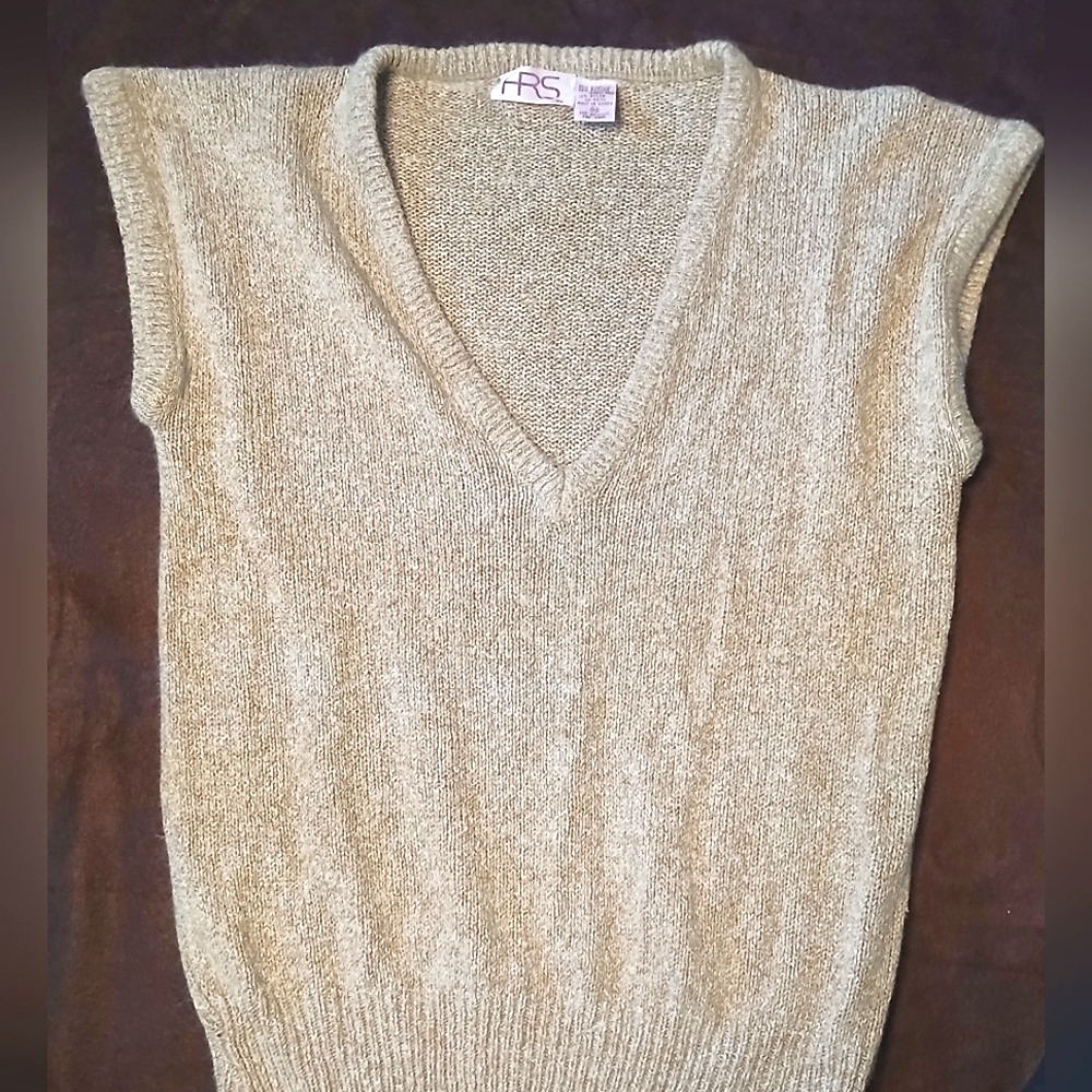Vintage HRS sweater vest!